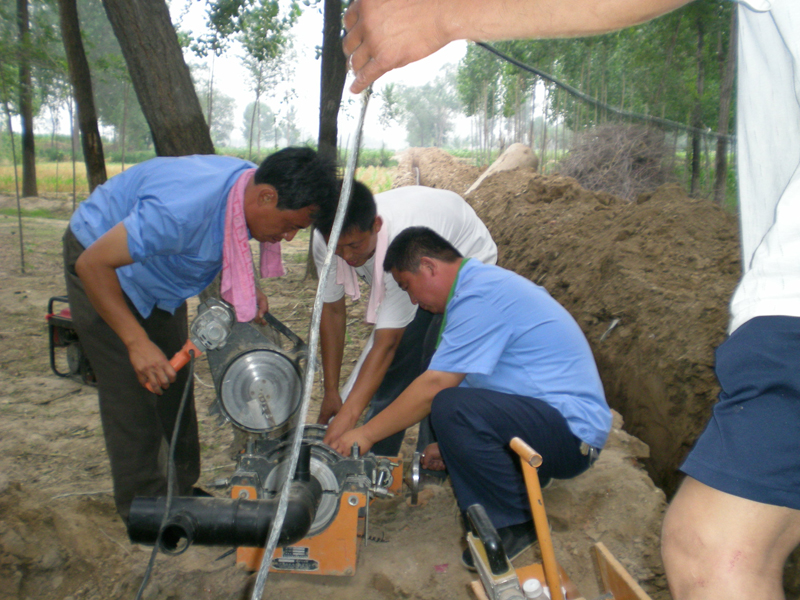 商河县农村通自来水工程进展顺利