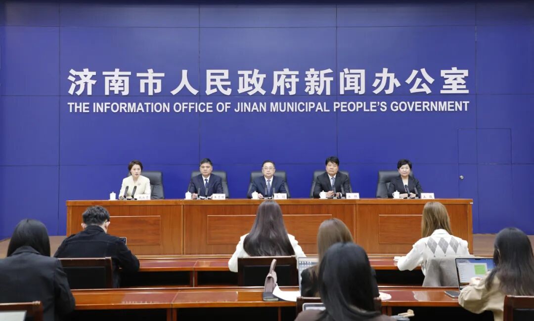 【2026.03.27第一场】新闻发布会完整视频：“以‘健康第一’理念引领济南新时代‘好学校’建设”新闻发布会