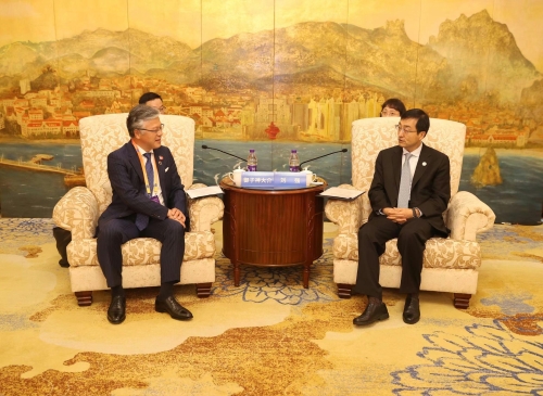 刘强会见1_副本.jpg