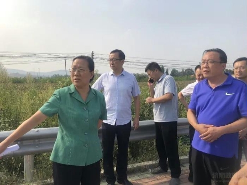 巩宪群到章丘区督导中央环保督察组交办信访件整改情况